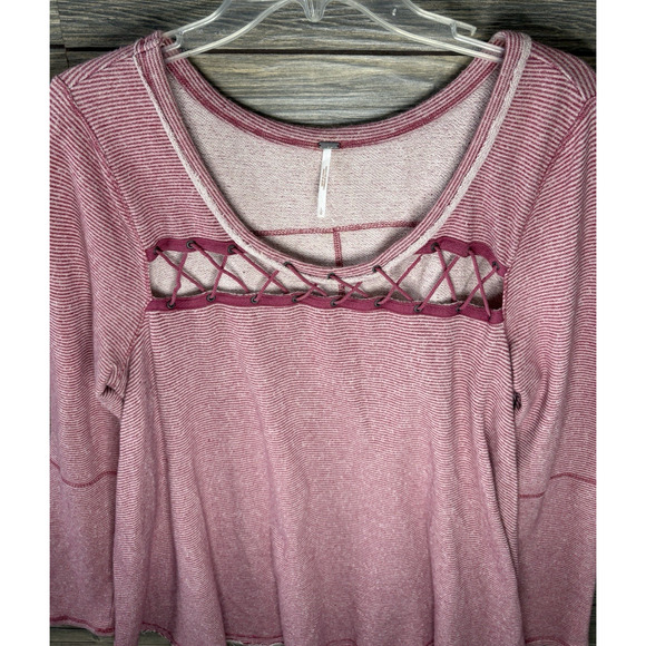 Free People Large Pullover Sweater Top Knit Striped Grommet Lace Up Lacey Love - Picture 2 of 8